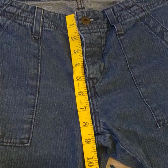 Levi denims - Picture 7 of 7